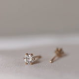 Classic Diamond Earstud (0.30 CT)