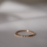 Jade Petite Enough Ring med två kontrasterande färgstenar